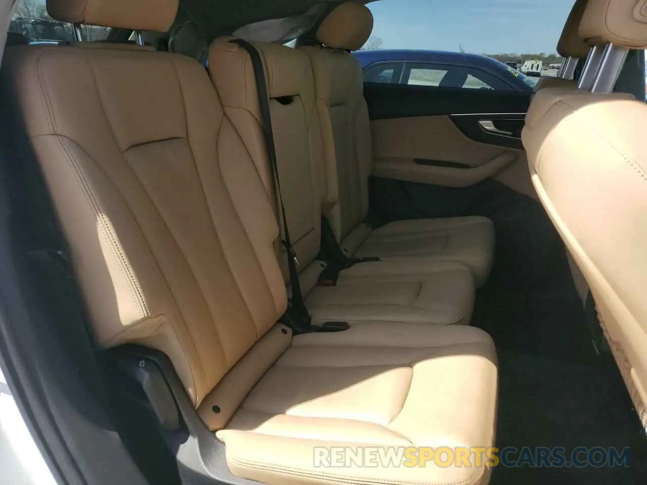 12 Photograph of a damaged car WA1AJAF72MD028774 AUDI Q7 2021