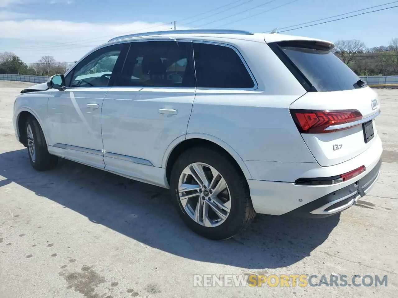 2 Photograph of a damaged car WA1AJAF72MD028774 AUDI Q7 2021
