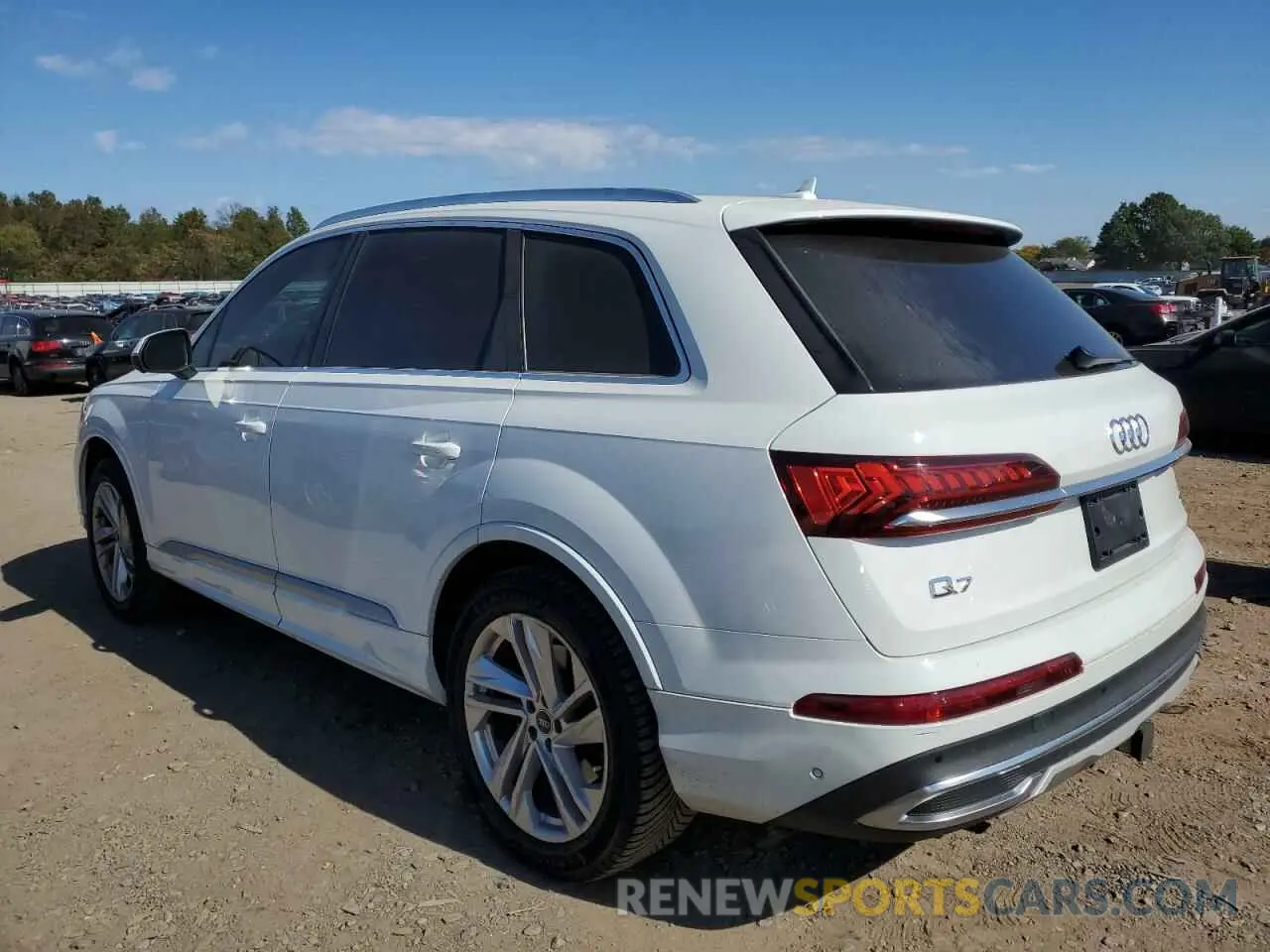 2 Photograph of a damaged car WA1AJAF73MD018108 AUDI Q7 2021