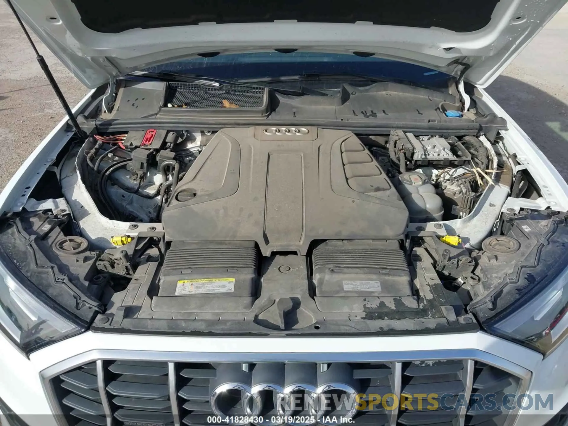 10 Photograph of a damaged car WA1AJAF78MD010196 AUDI Q7 2021