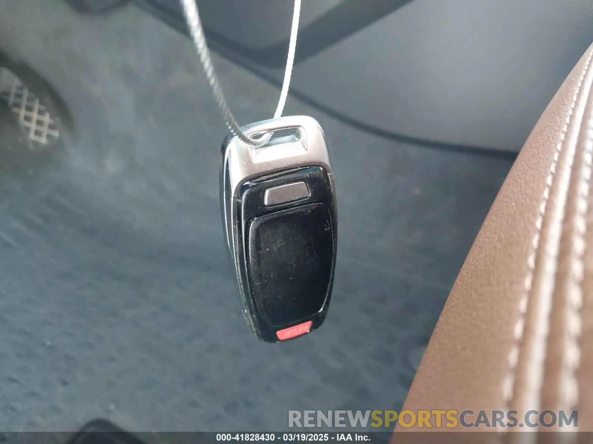 11 Photograph of a damaged car WA1AJAF78MD010196 AUDI Q7 2021