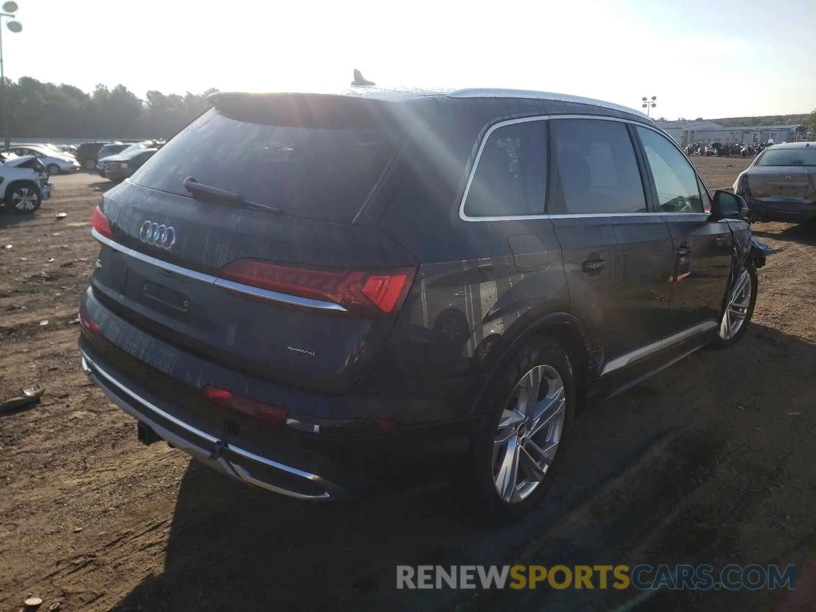 4 Фотография поврежденного автомобиля WA1AJAF7XMD014637 AUDI Q7 2021