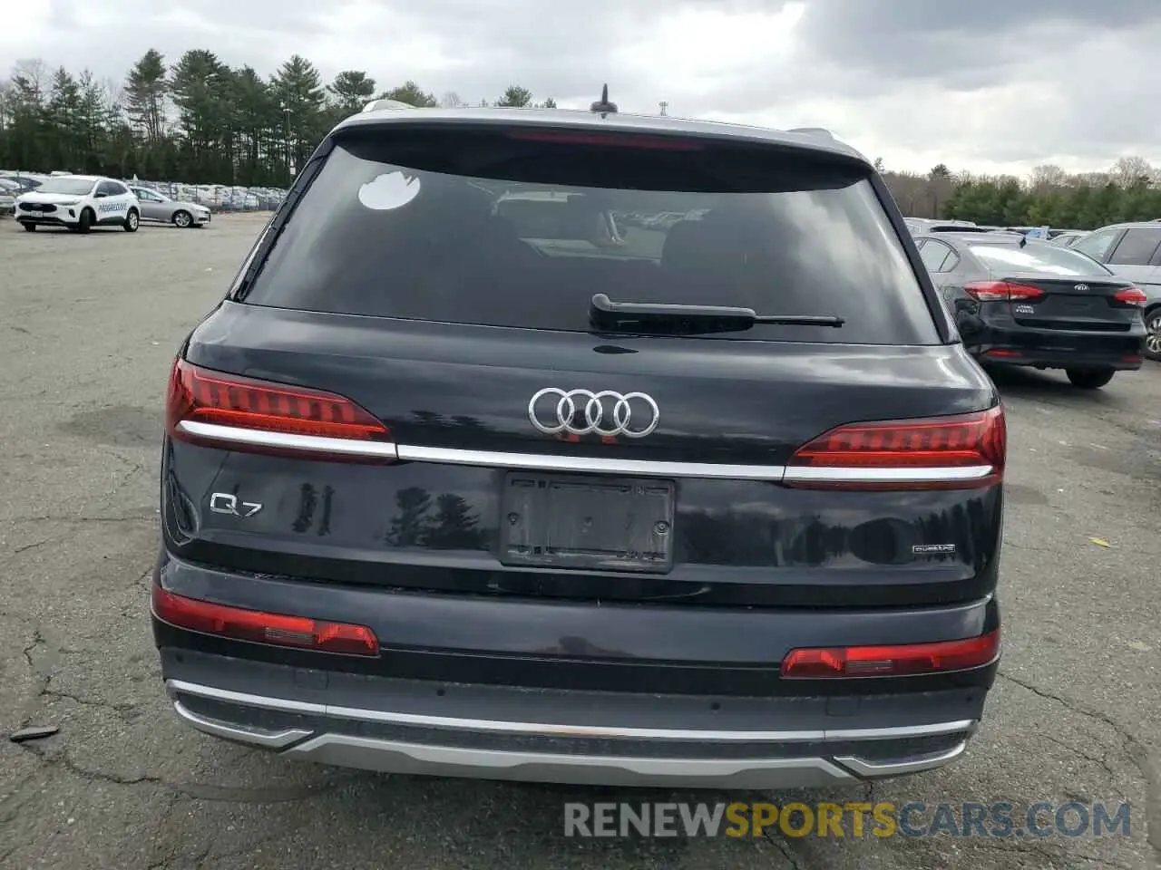 6 Photograph of a damaged car WA1AXAF76MD016948 AUDI Q7 2021