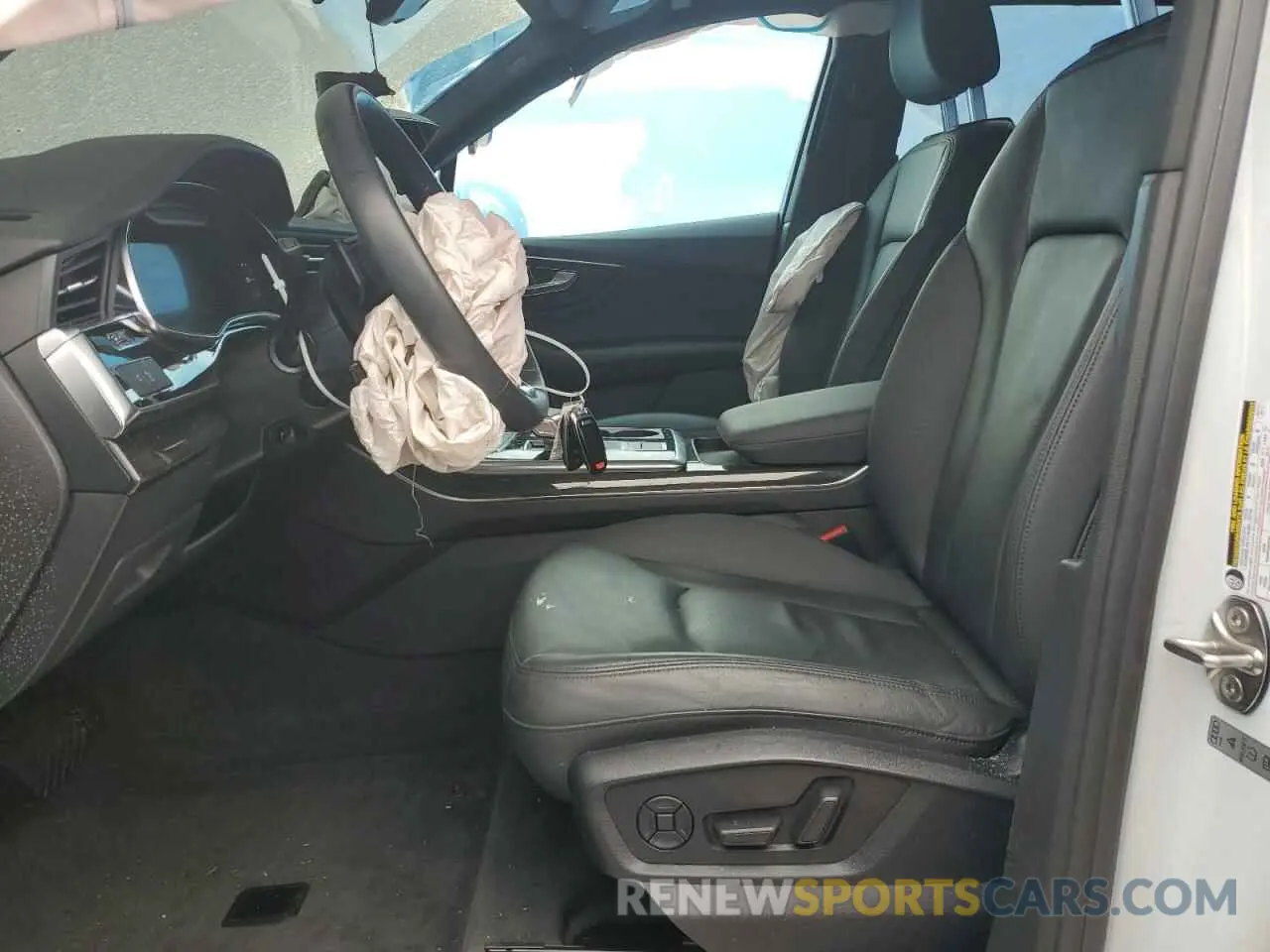 7 Photograph of a damaged car WA1AXAF79MD033467 AUDI Q7 2021