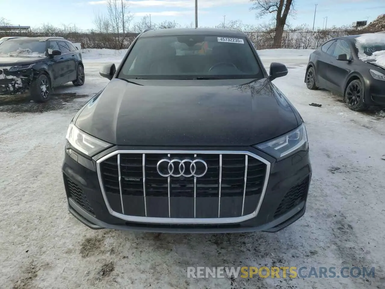 5 Photograph of a damaged car WA1BXAF72MD032147 AUDI Q7 2021