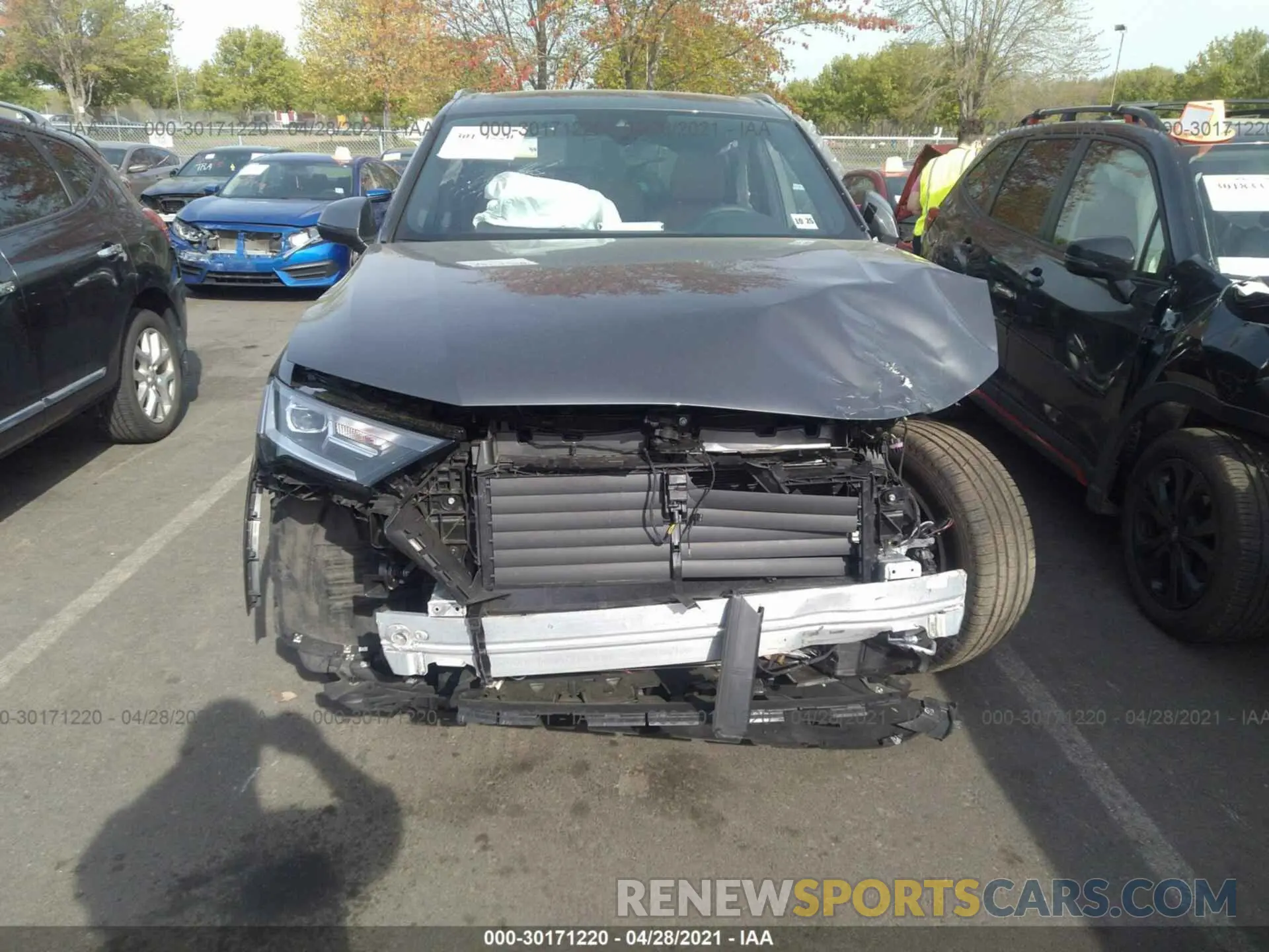 6 Photograph of a damaged car WA1LJAF74MD011211 AUDI Q7 2021