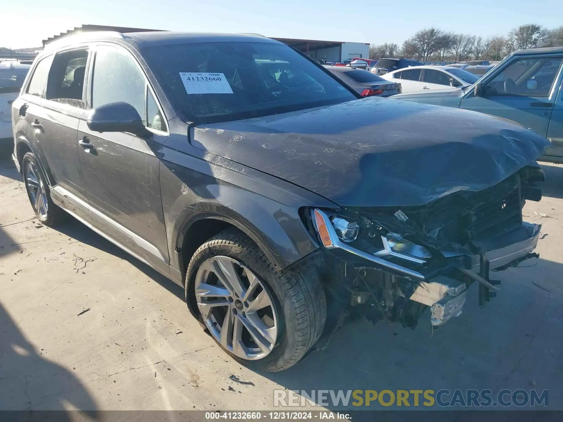 1 Photograph of a damaged car WA1LJAF77MD040847 AUDI Q7 2021