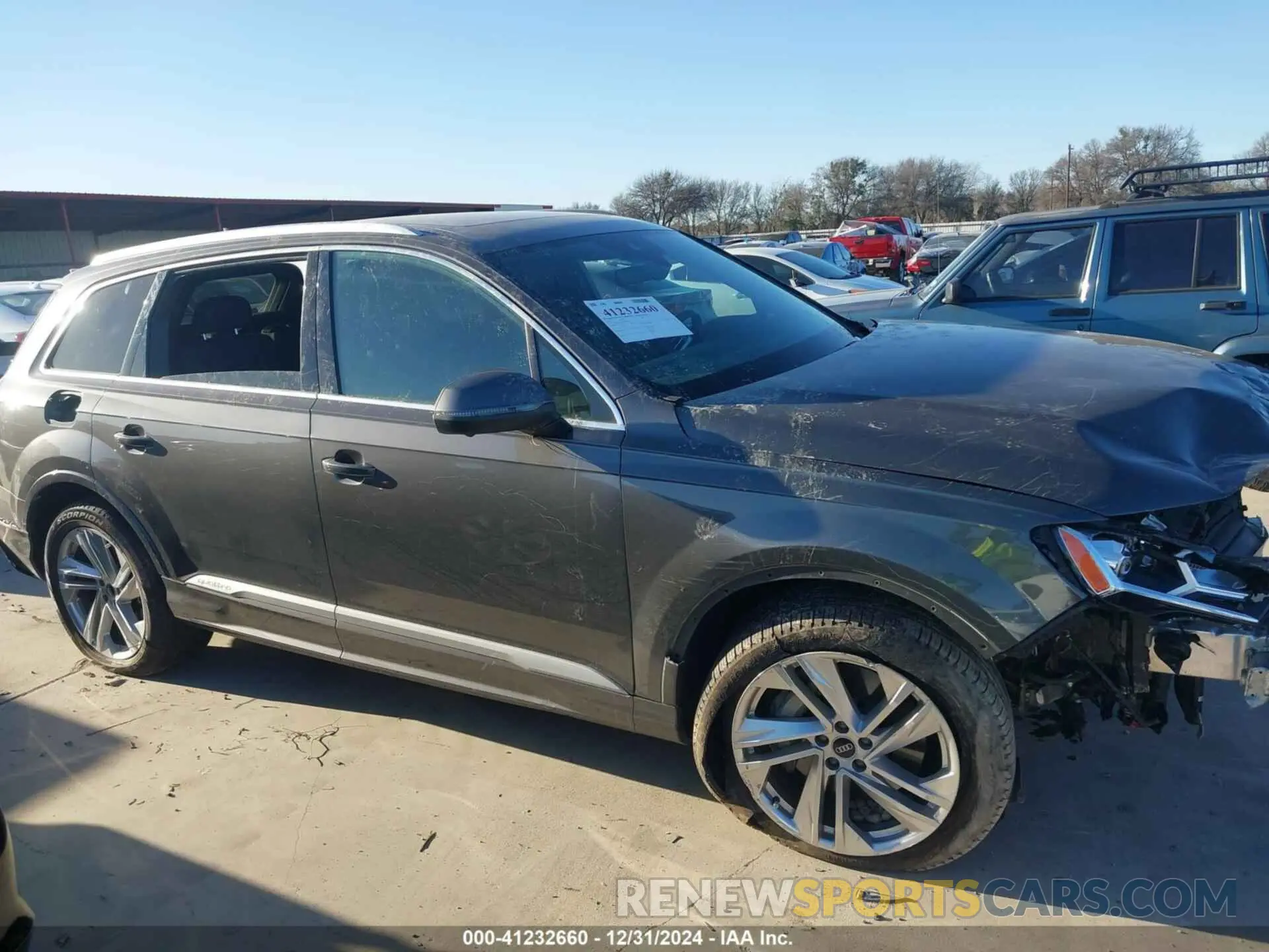 13 Photograph of a damaged car WA1LJAF77MD040847 AUDI Q7 2021