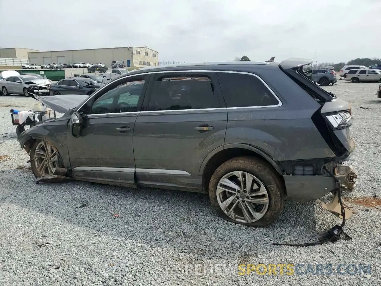 2 Photograph of a damaged car WA1LJAF79MD012225 AUDI Q7 2021
