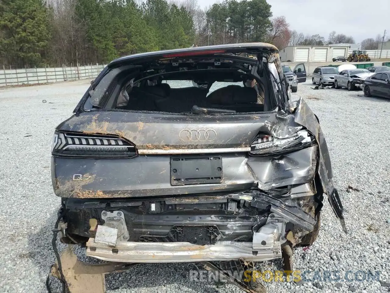 6 Photograph of a damaged car WA1LJAF79MD012225 AUDI Q7 2021