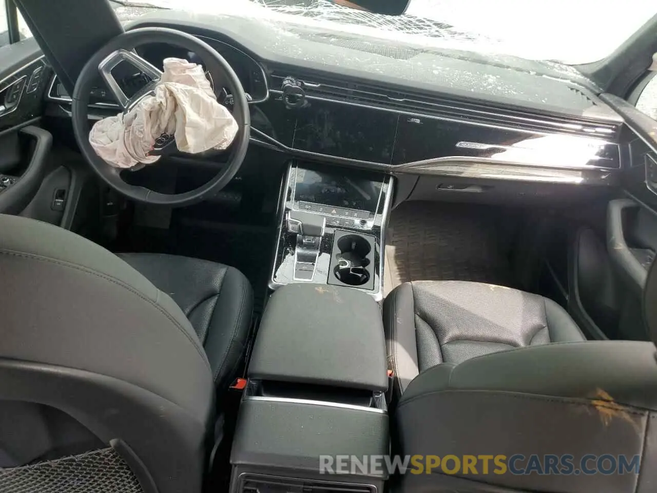 8 Photograph of a damaged car WA1LJAF79MD012225 AUDI Q7 2021