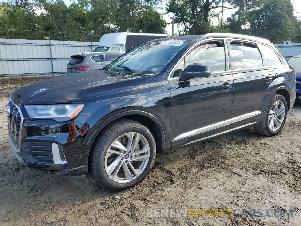 1 Photograph of a damaged car WA1LJAF79MD021006 AUDI Q7 2021