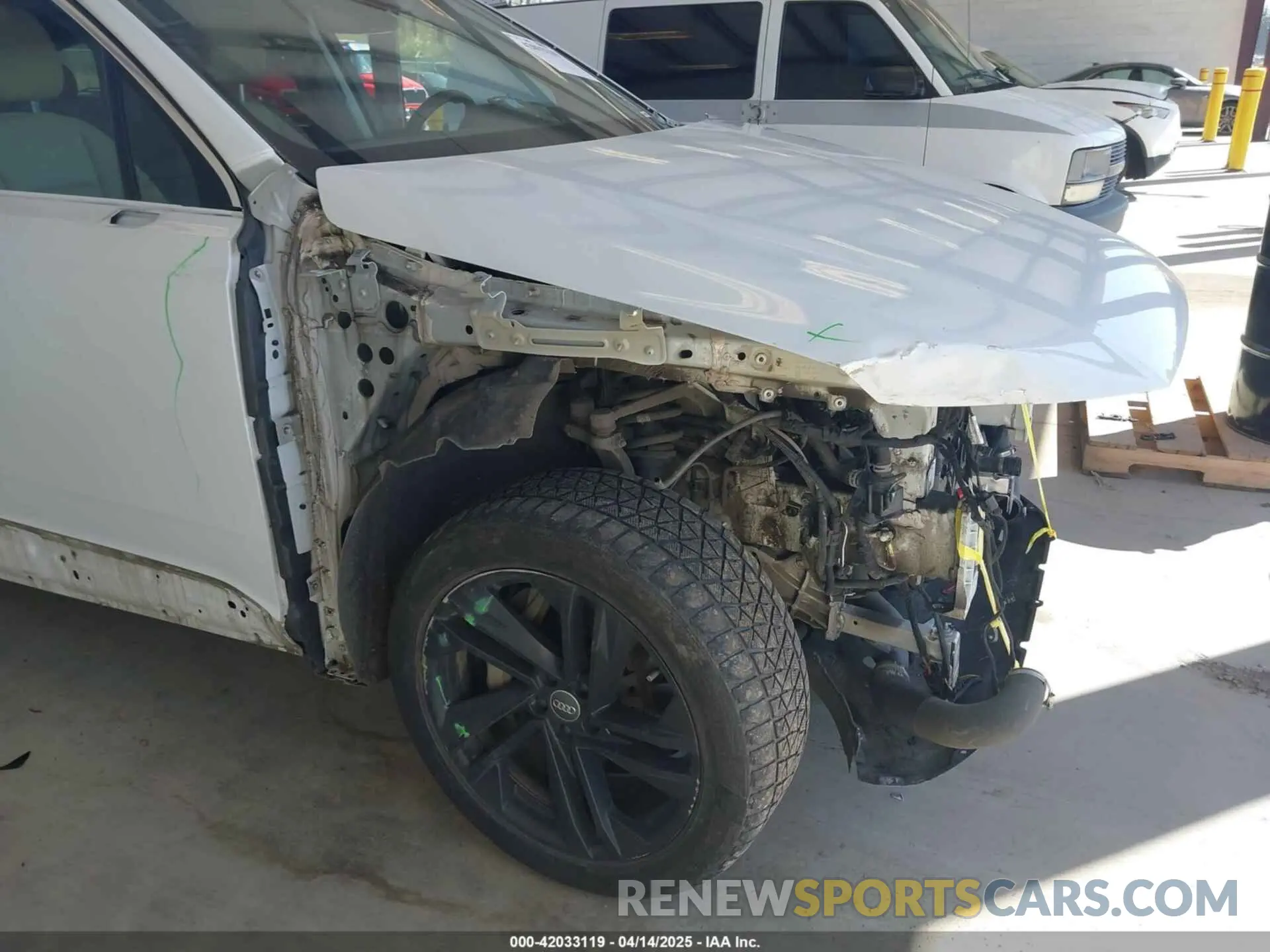 6 Photograph of a damaged car WA1LJAF7XMD012234 AUDI Q7 2021