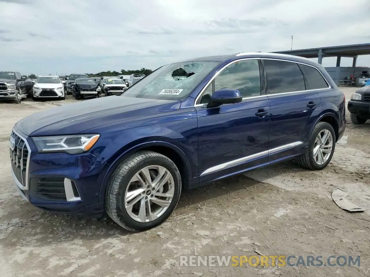 1 Photograph of a damaged car WA1LJAF7XMD021984 AUDI Q7 2021