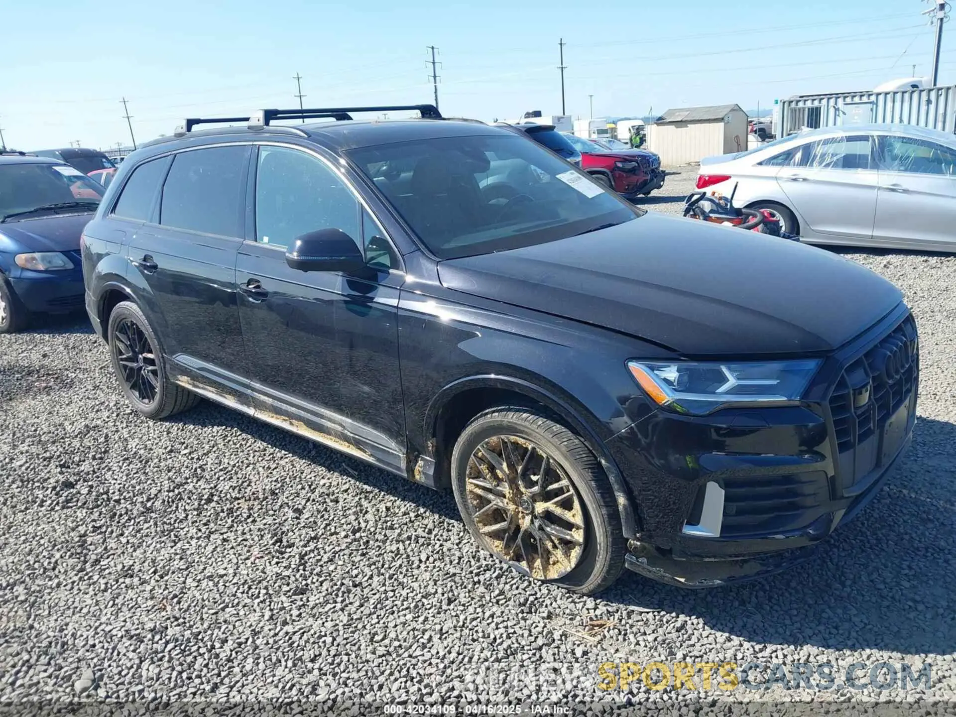 1 Photograph of a damaged car WA1LJAF7XMD027767 AUDI Q7 2021