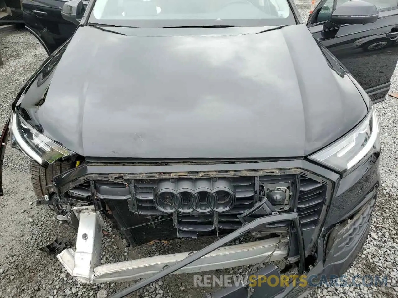 12 Photograph of a damaged car WA1LXAF70MD035519 AUDI Q7 2021