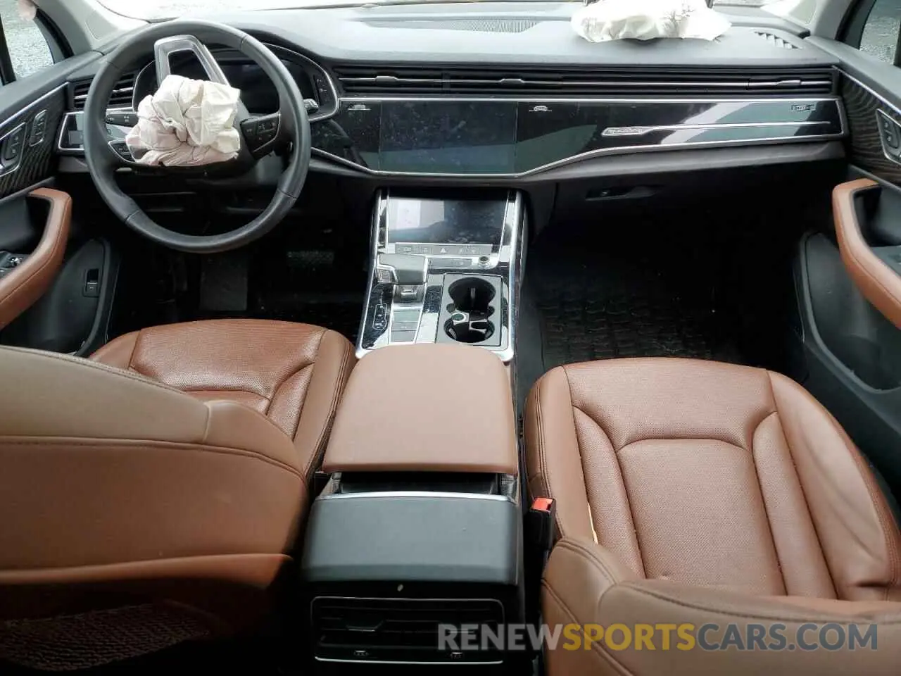 8 Photograph of a damaged car WA1LXAF70MD035519 AUDI Q7 2021