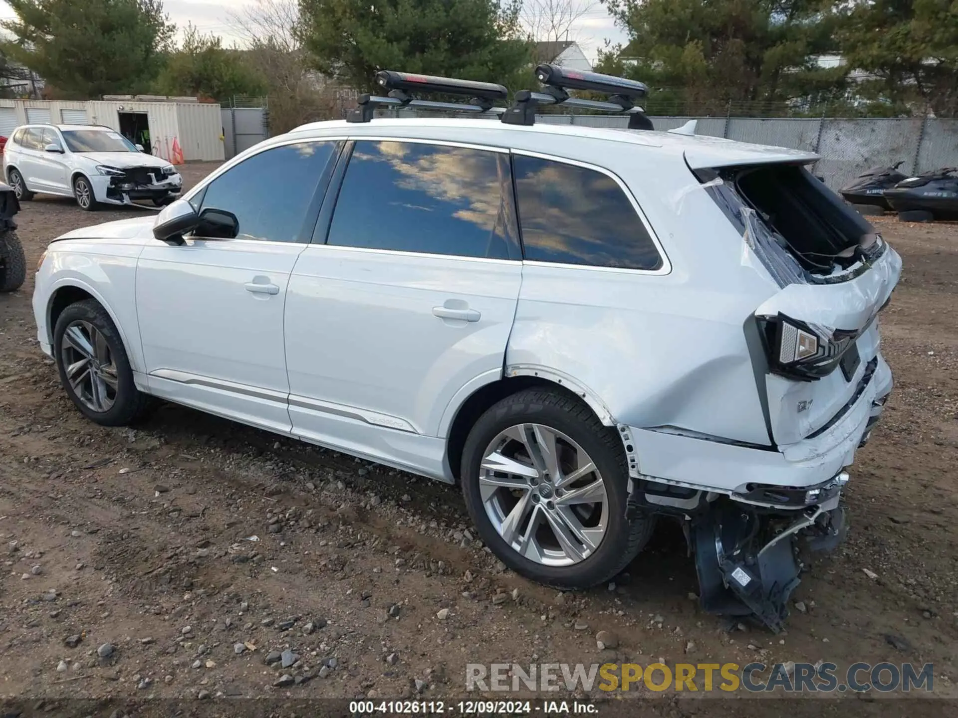 3 Фотография поврежденного автомобиля WA1LXAF73MD010789 AUDI Q7 2021
