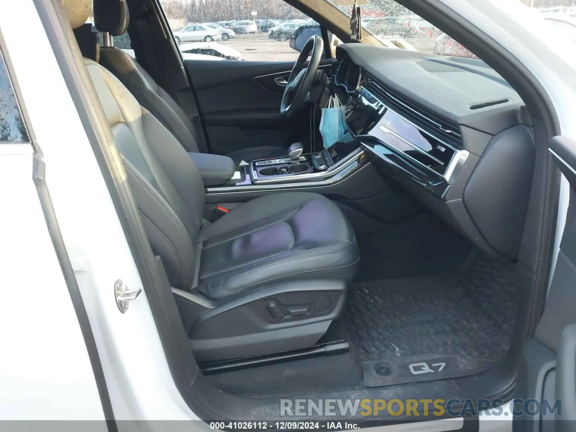 5 Фотография поврежденного автомобиля WA1LXAF73MD010789 AUDI Q7 2021