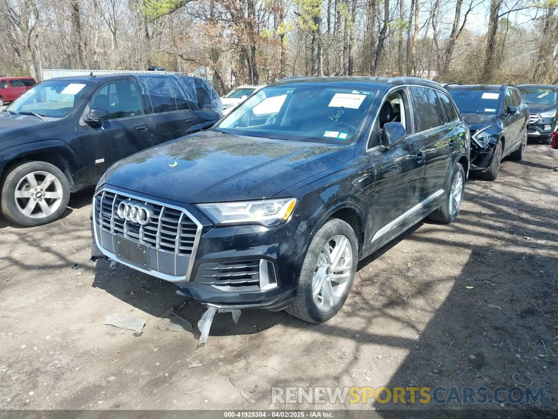 2 Photograph of a damaged car WA1LXAF73MD018648 AUDI Q7 2021