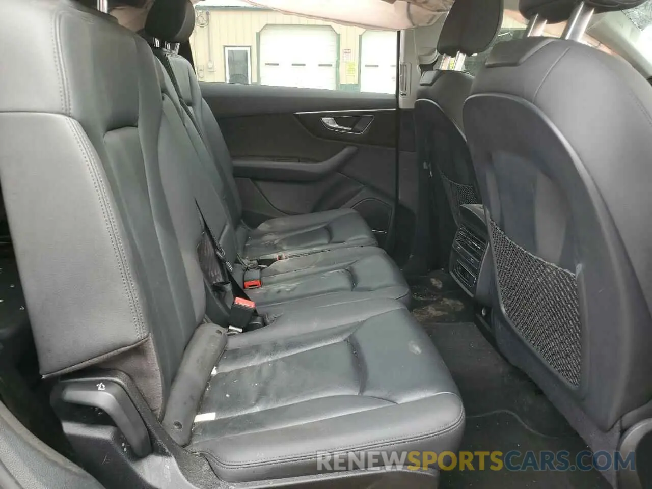 10 Photograph of a damaged car WA1LXAF74MD020117 AUDI Q7 2021