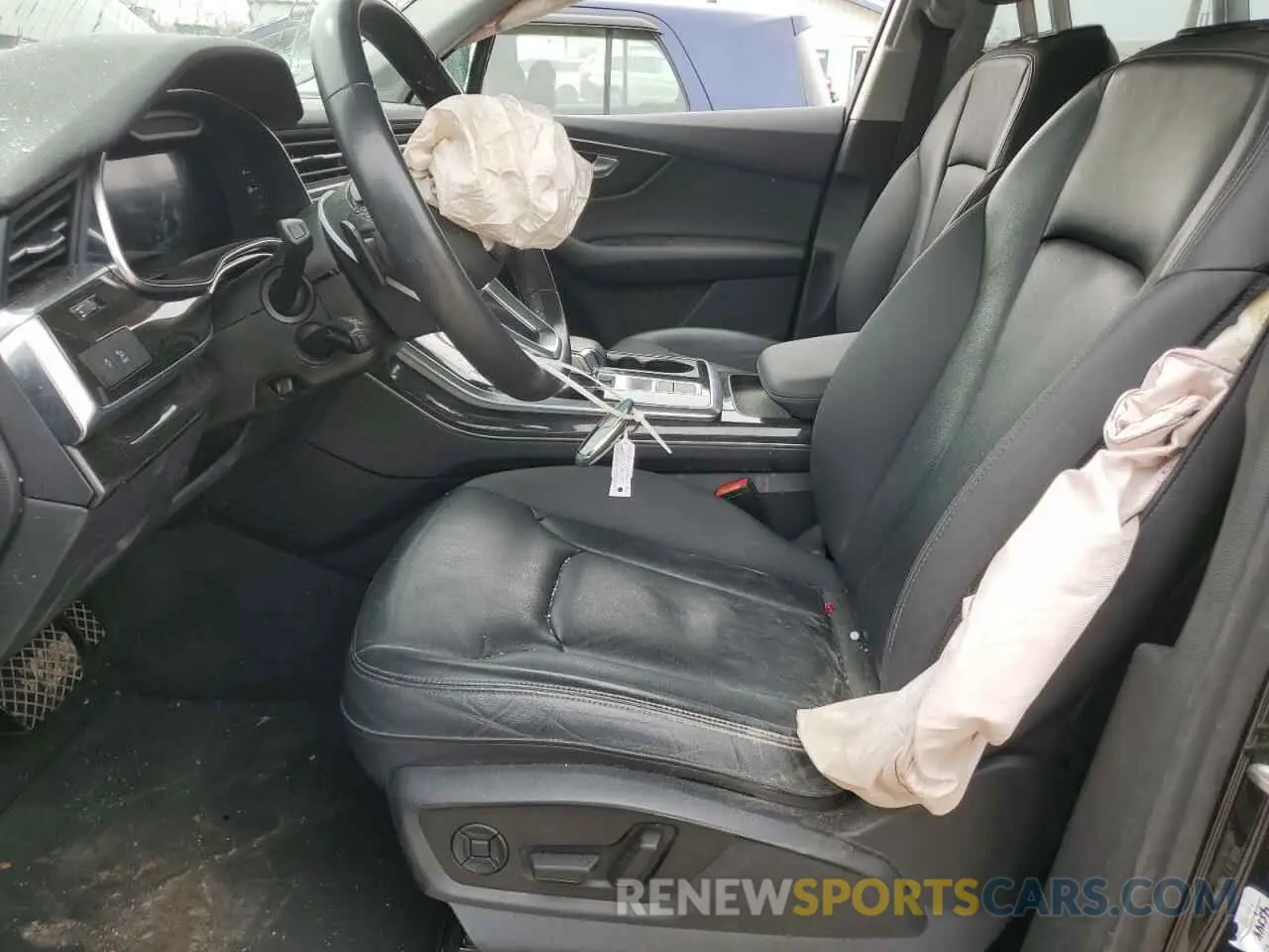 7 Photograph of a damaged car WA1LXAF74MD020117 AUDI Q7 2021
