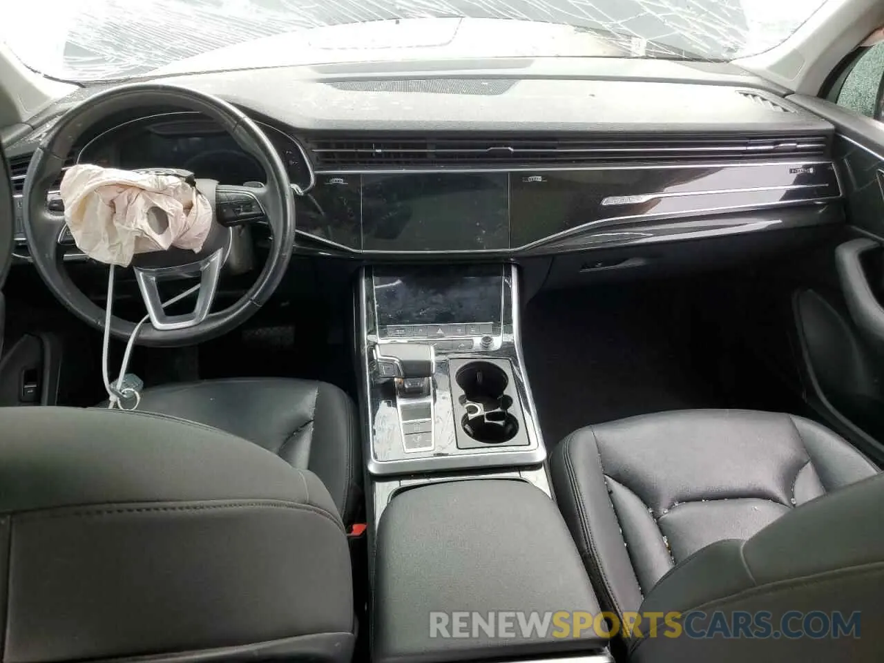 8 Photograph of a damaged car WA1LXAF74MD020117 AUDI Q7 2021