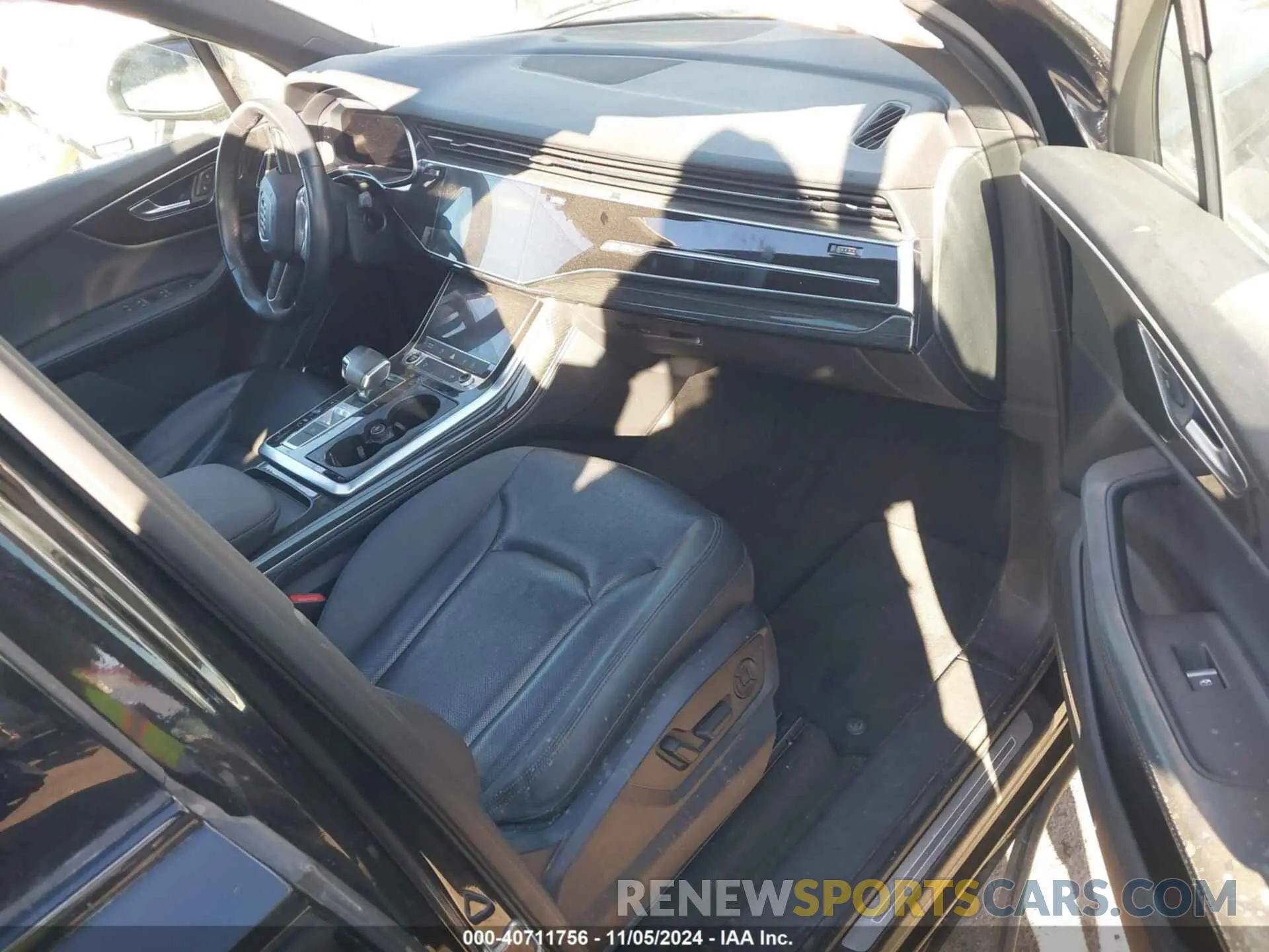 5 Фотография поврежденного автомобиля WA1LXAF74MD031554 AUDI Q7 2021