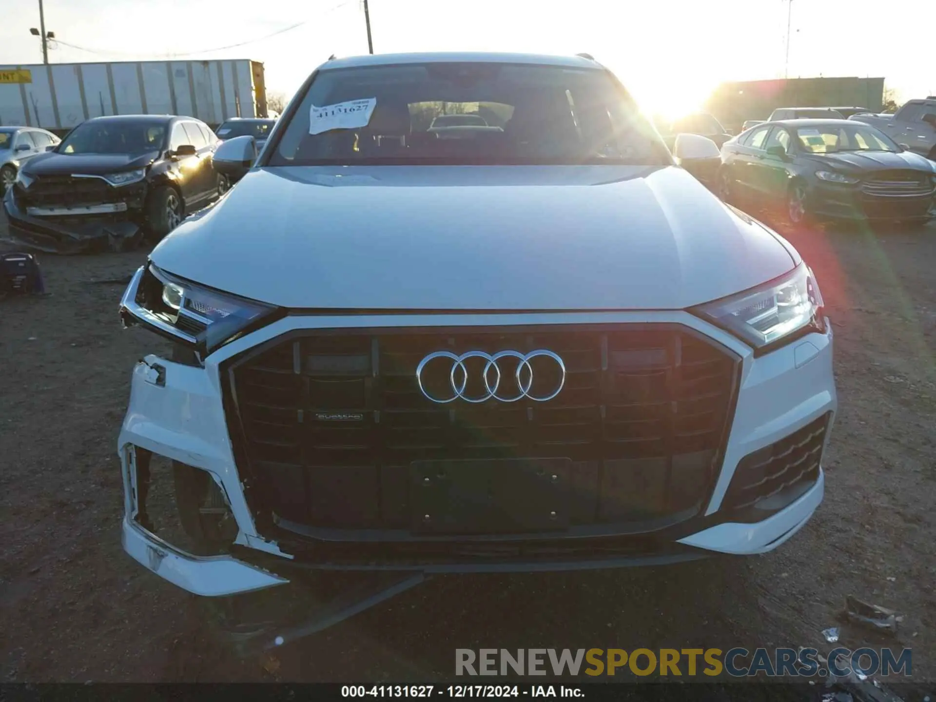 12 Фотография поврежденного автомобиля WA1LXAF75MD020465 AUDI Q7 2021