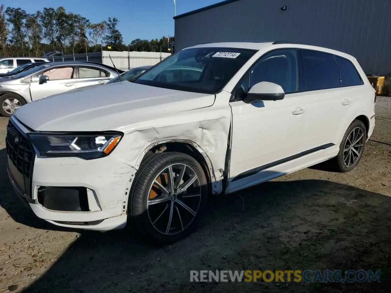 1 Photograph of a damaged car WA1LXAF75MD041056 AUDI Q7 2021