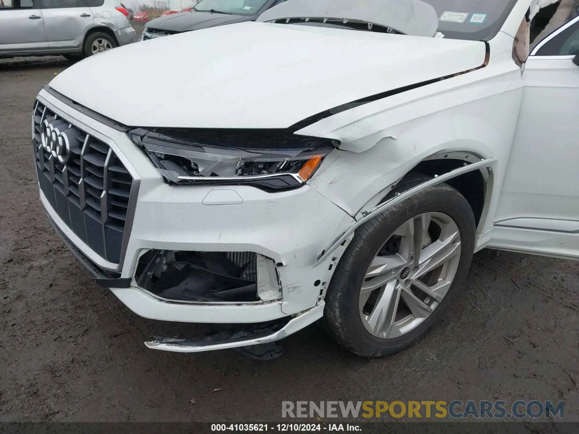 6 Photograph of a damaged car WA1LXAF76MD017283 AUDI Q7 2021