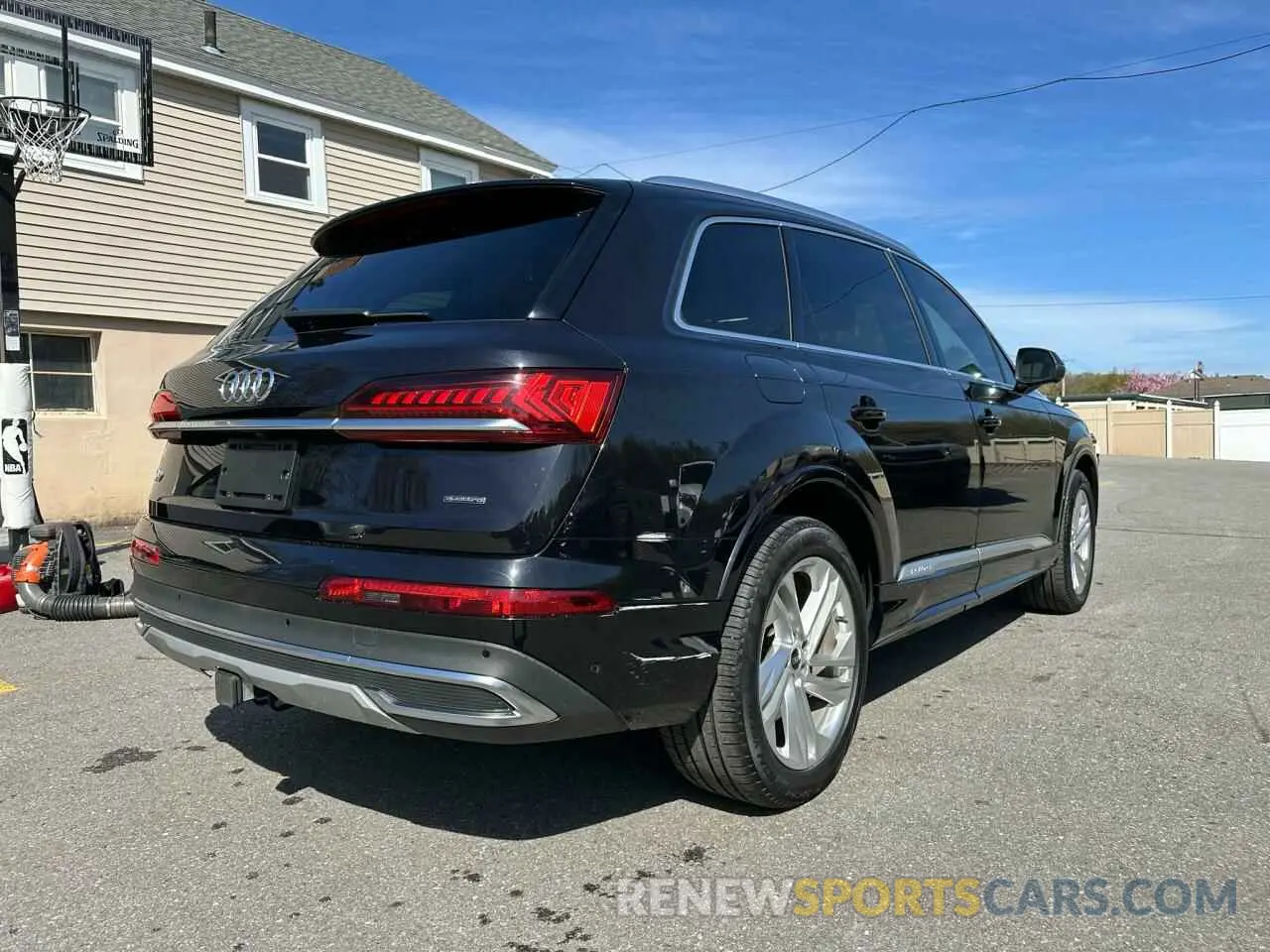 3 Фотография поврежденного автомобиля WA1LXAF79MD000493 AUDI Q7 2021