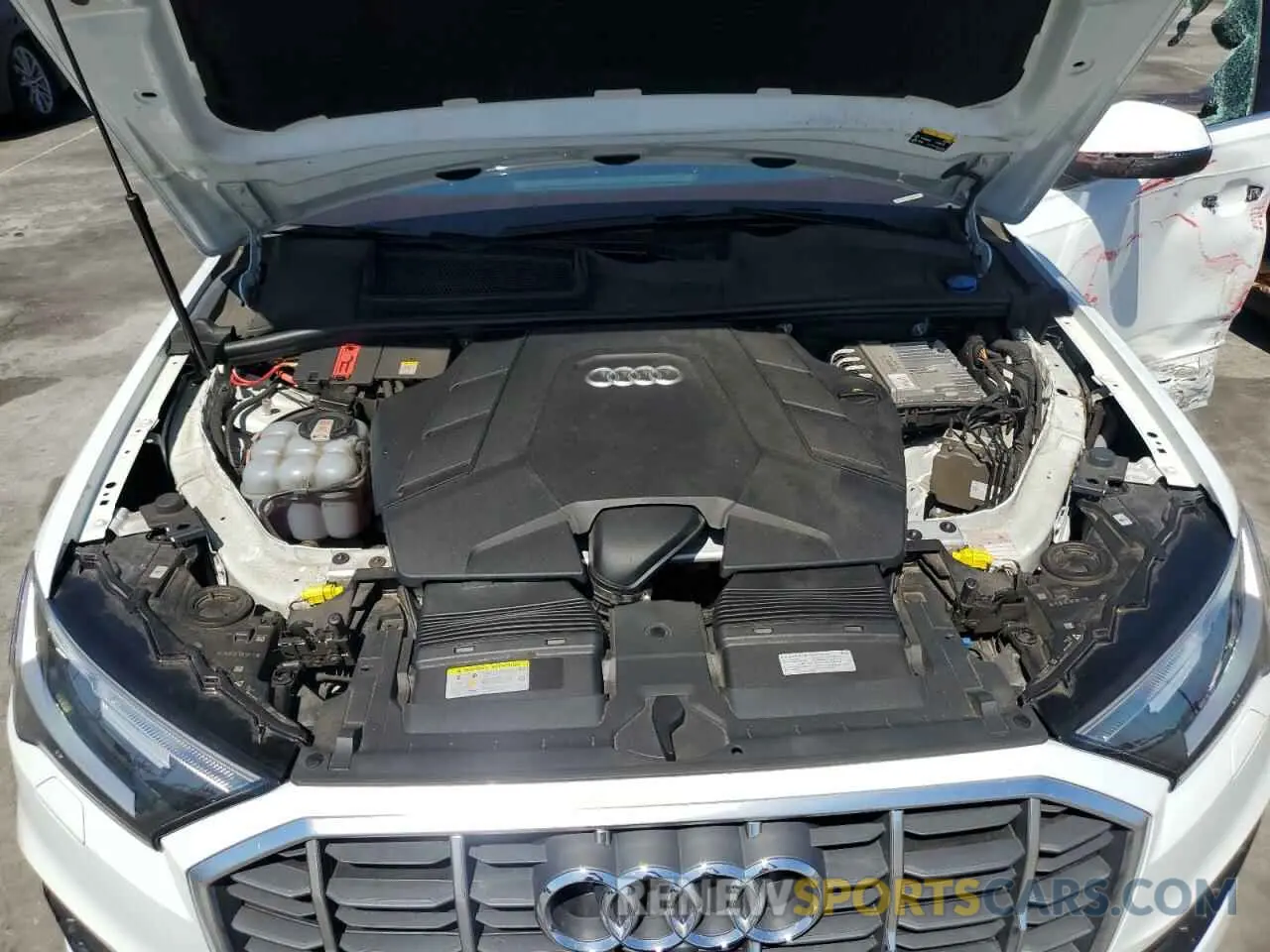 14 Фотография поврежденного автомобиля WA1LXAF7XMD016671 AUDI Q7 2021