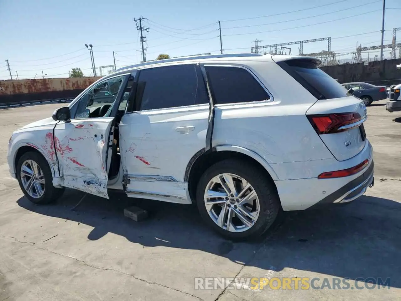2 Фотография поврежденного автомобиля WA1LXAF7XMD016671 AUDI Q7 2021