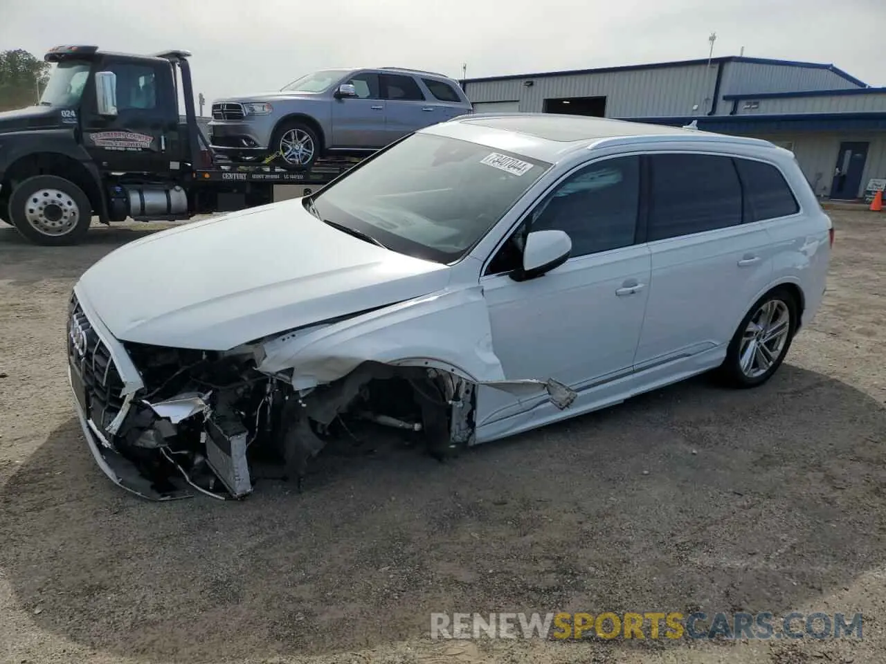 1 Фотография поврежденного автомобиля WA1LXAF7XMD027167 AUDI Q7 2021