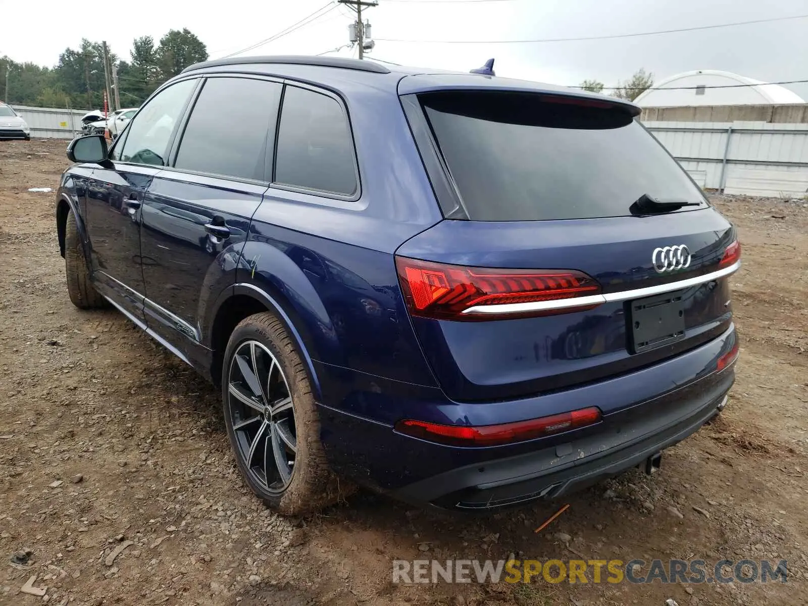 3 Photograph of a damaged car WA1VXAF77MD019729 AUDI Q7 2021