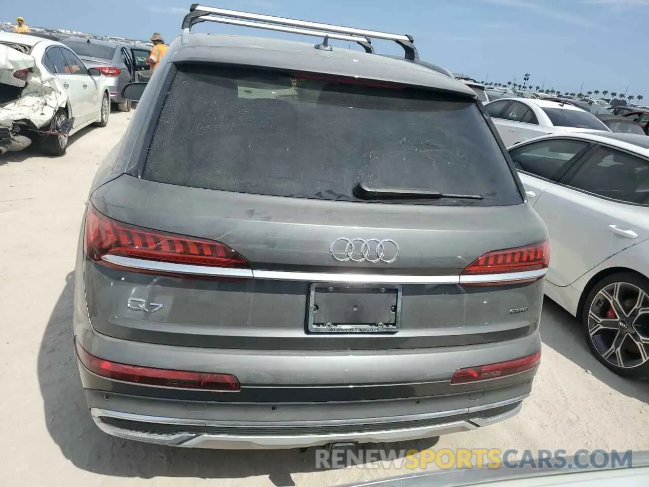 6 Фотография поврежденного автомобиля WA1VXAF7XMD028117 AUDI Q7 2021