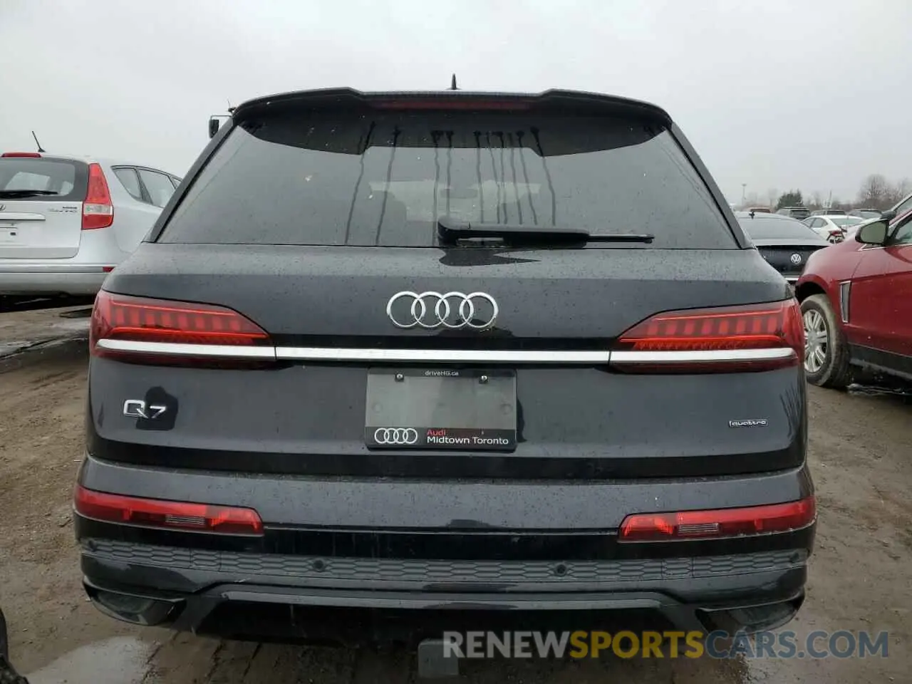 6 Photograph of a damaged car WA1WXAF71MD030505 AUDI Q7 2021