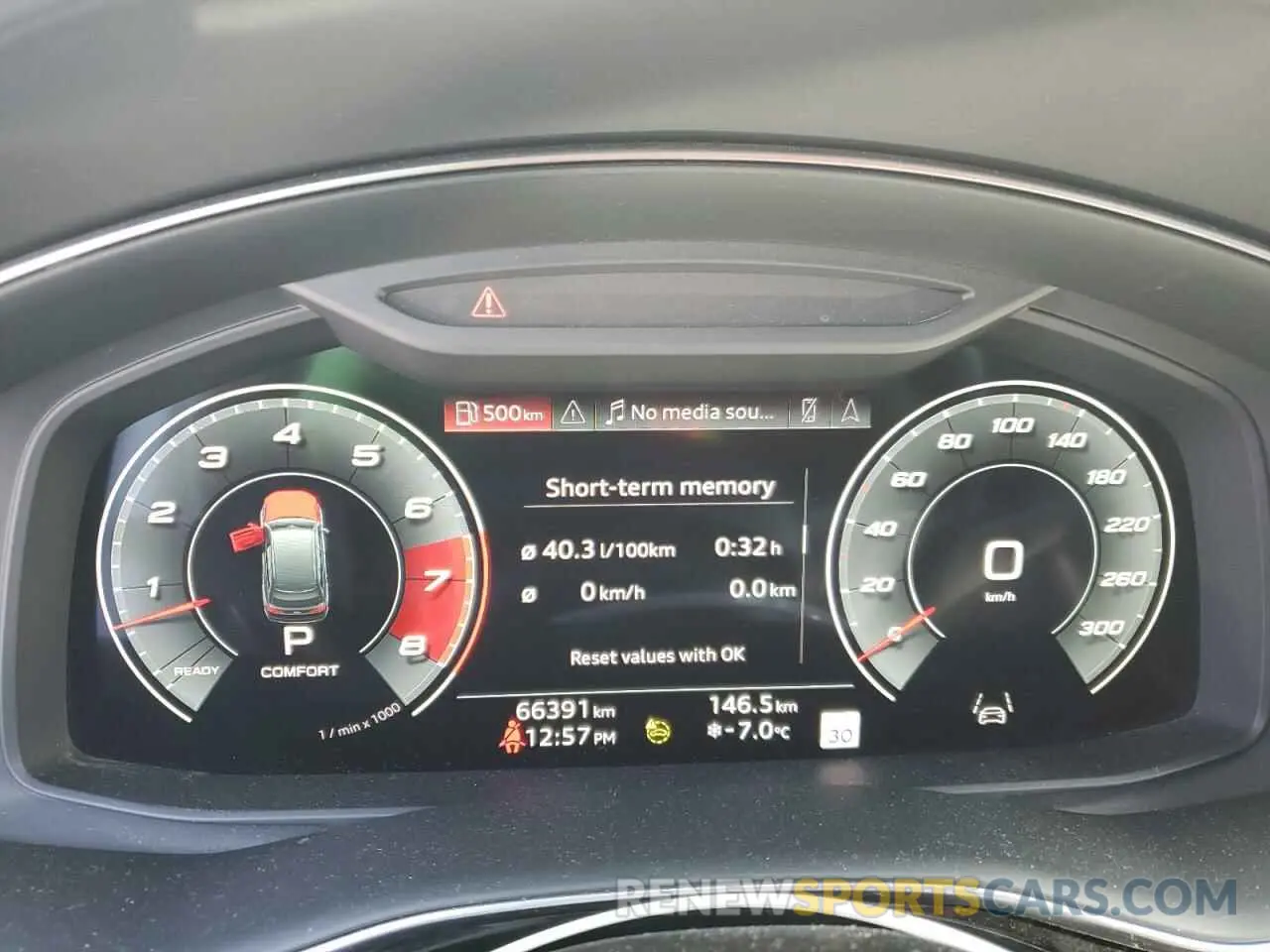 9 Фотография поврежденного автомобиля WA1WXAF79MD036326 AUDI Q7 2021