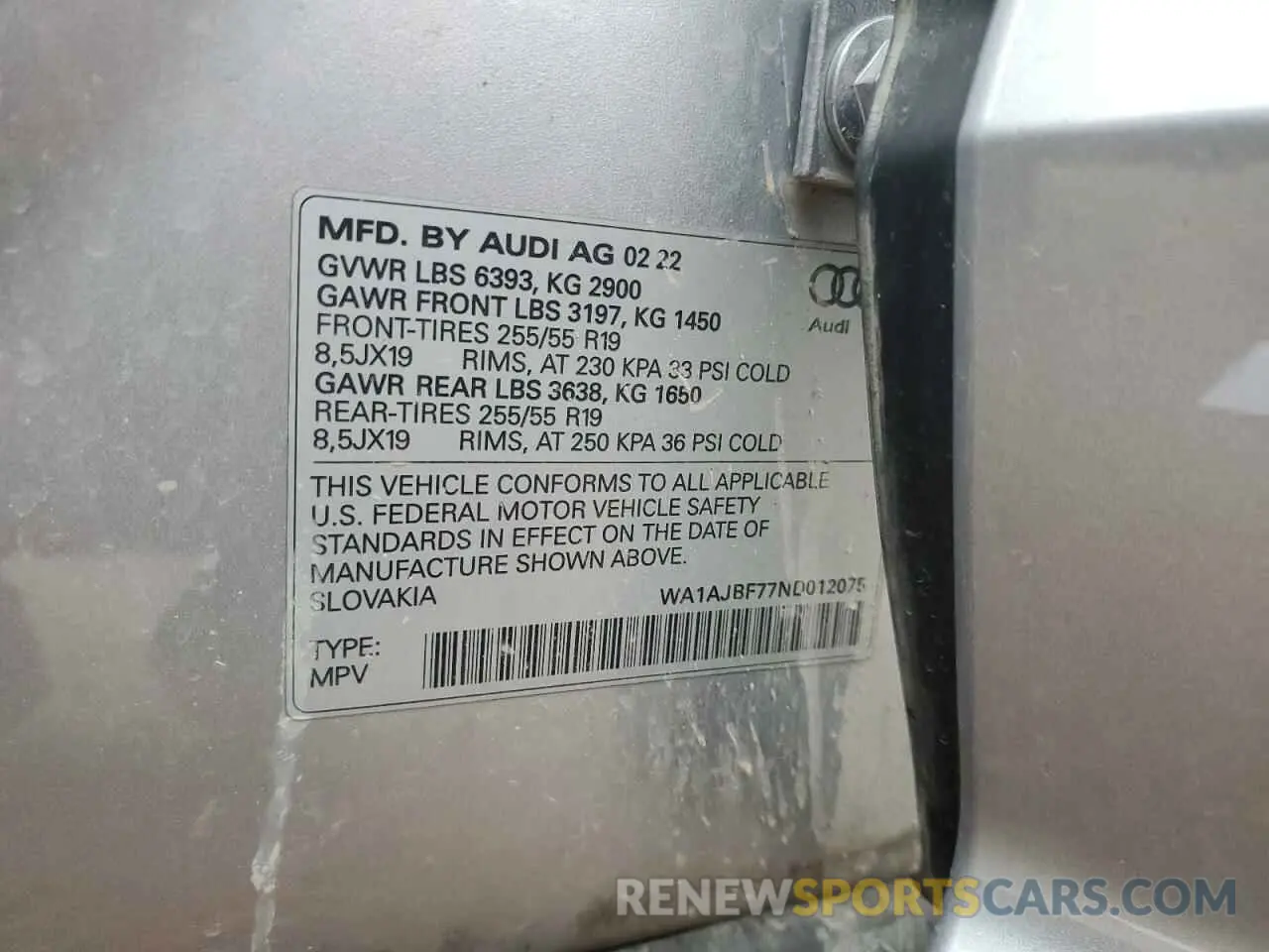 13 Фотография поврежденного автомобиля WA1AJBF77ND012075 AUDI Q7 2022
