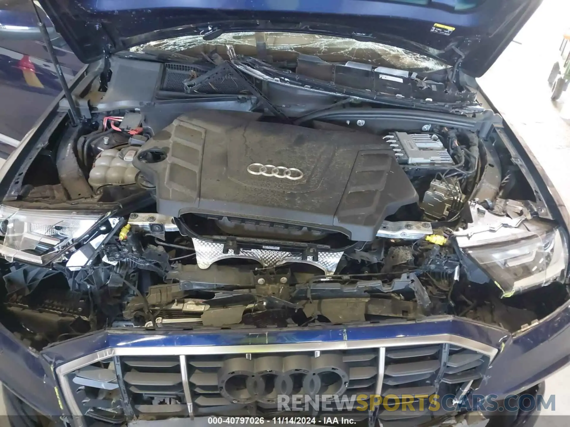 10 Photograph of a damaged car WA1AXBF76ND016732 AUDI Q7 2022