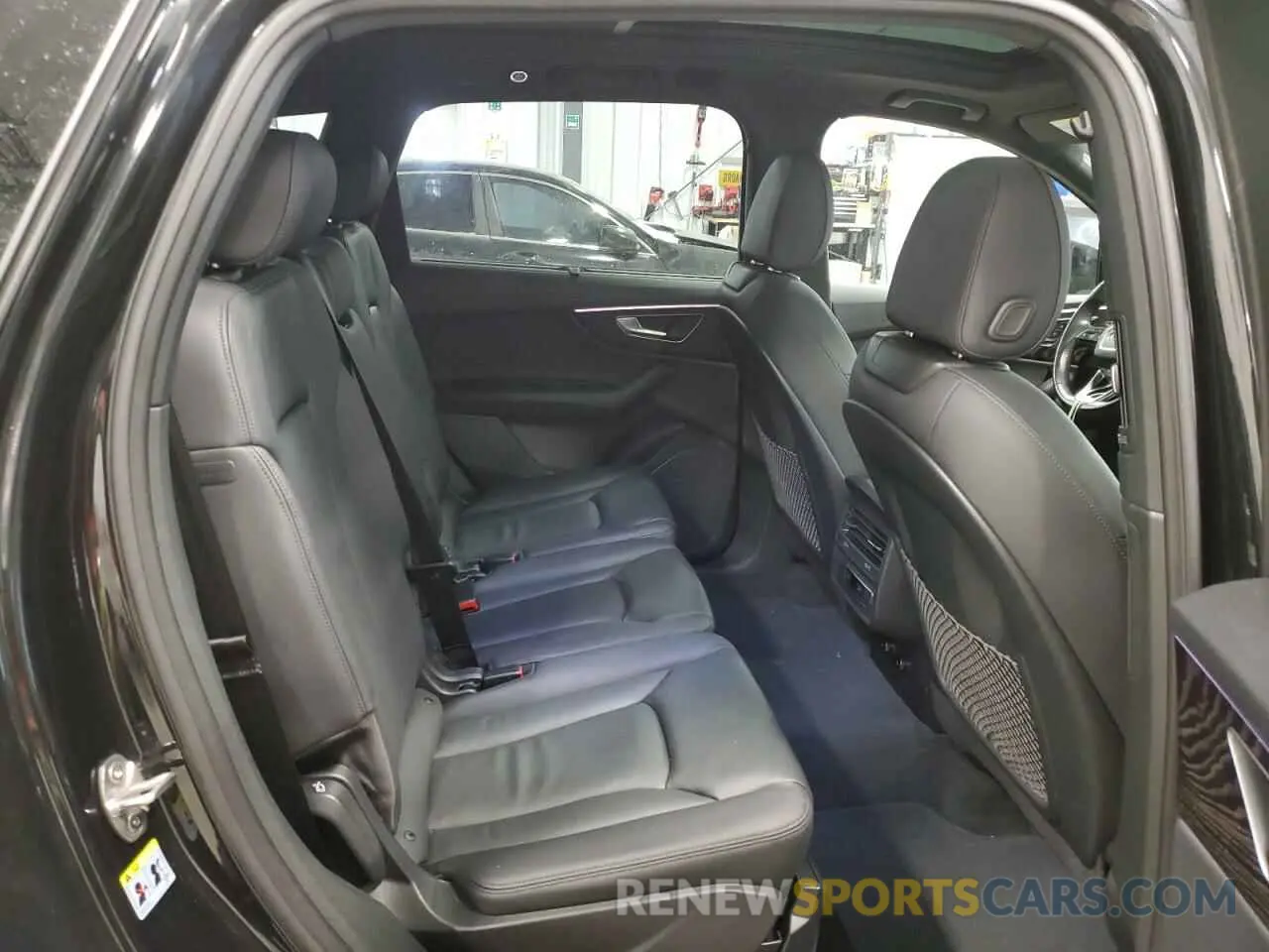 11 Фотография поврежденного автомобиля WA1BXBF75ND011820 AUDI Q7 2022