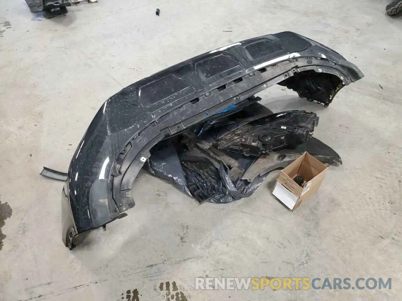 13 Фотография поврежденного автомобиля WA1BXBF75ND011820 AUDI Q7 2022