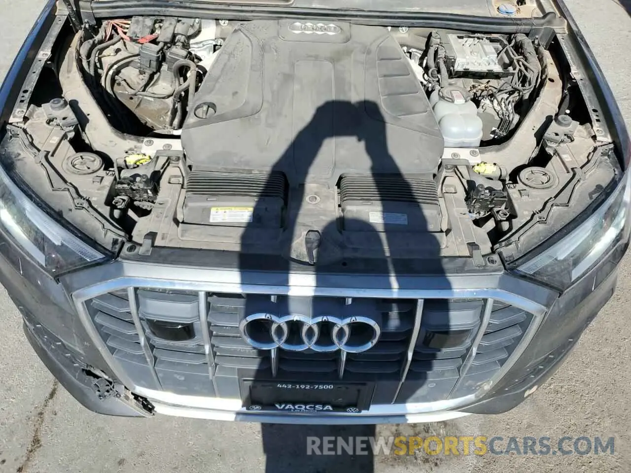 12 Photograph of a damaged car WA1LJBF72ND007830 AUDI Q7 2022