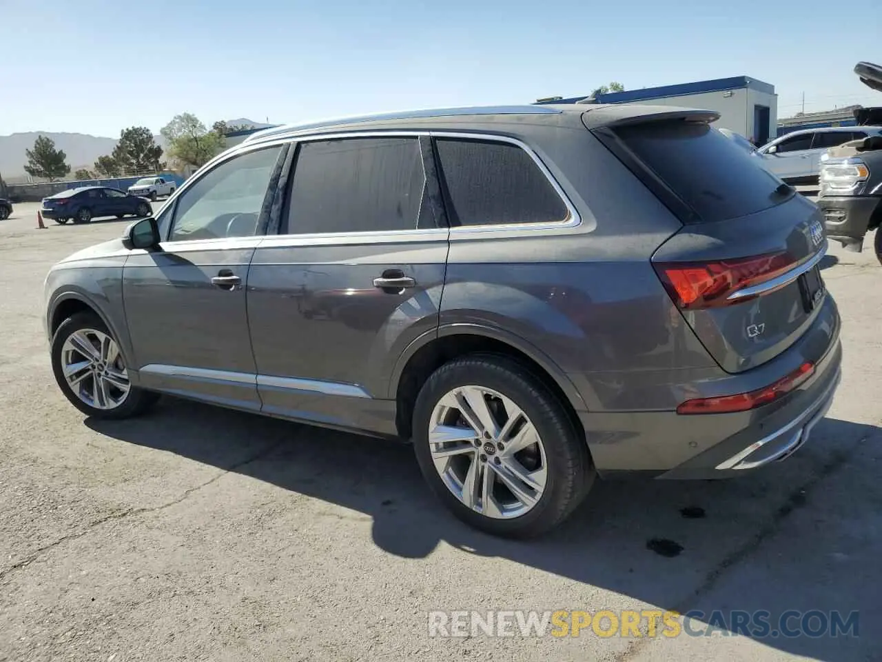 2 Photograph of a damaged car WA1LJBF72ND007830 AUDI Q7 2022