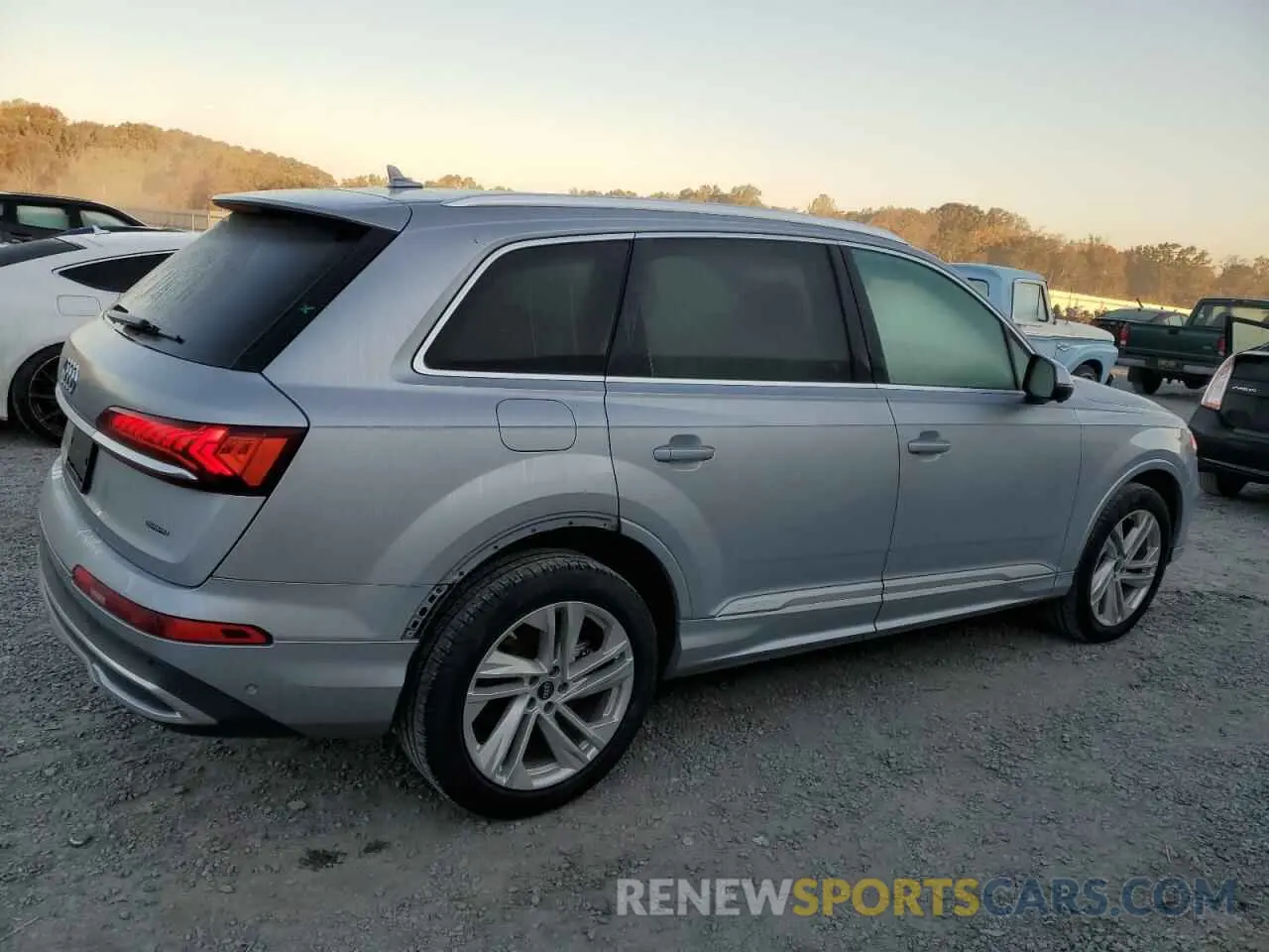 3 Фотография поврежденного автомобиля WA1LXBF72ND009432 AUDI Q7 2022