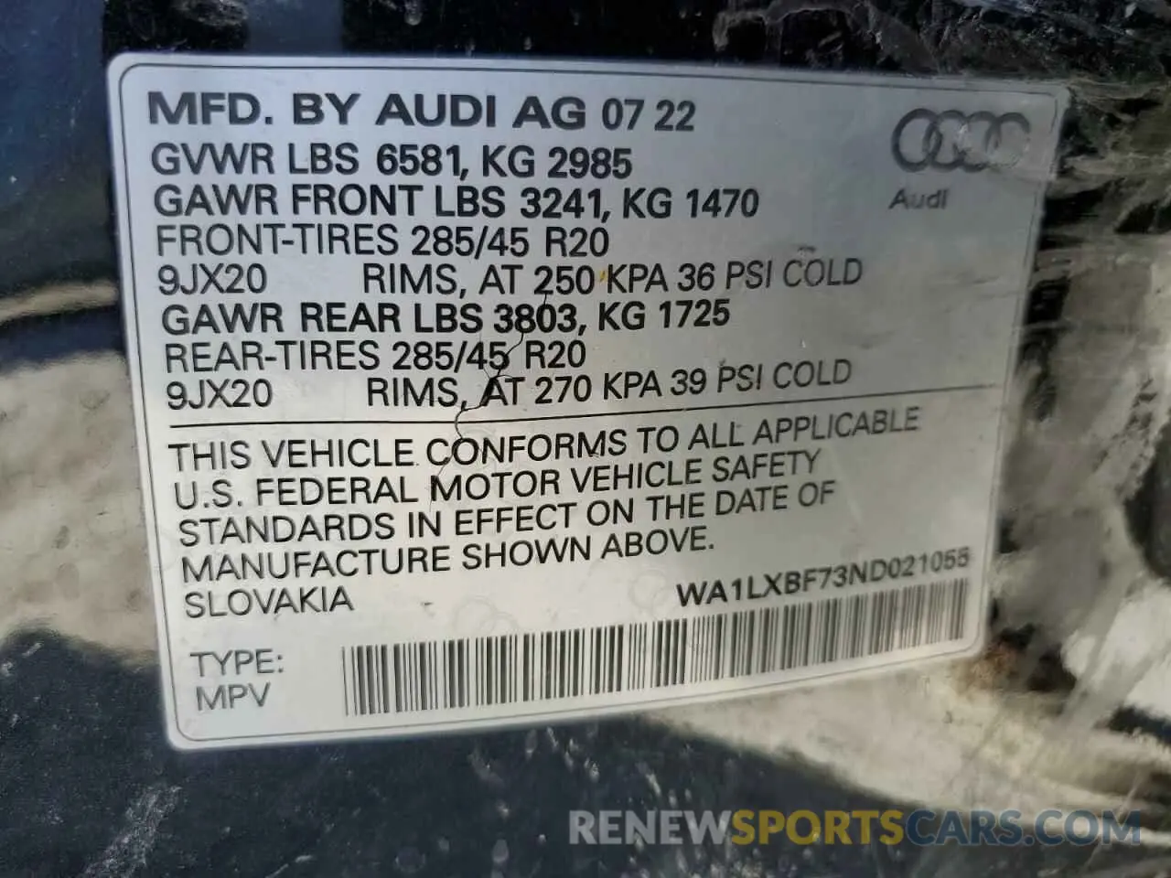 12 Photograph of a damaged car WA1LXBF73ND021055 AUDI Q7 2022