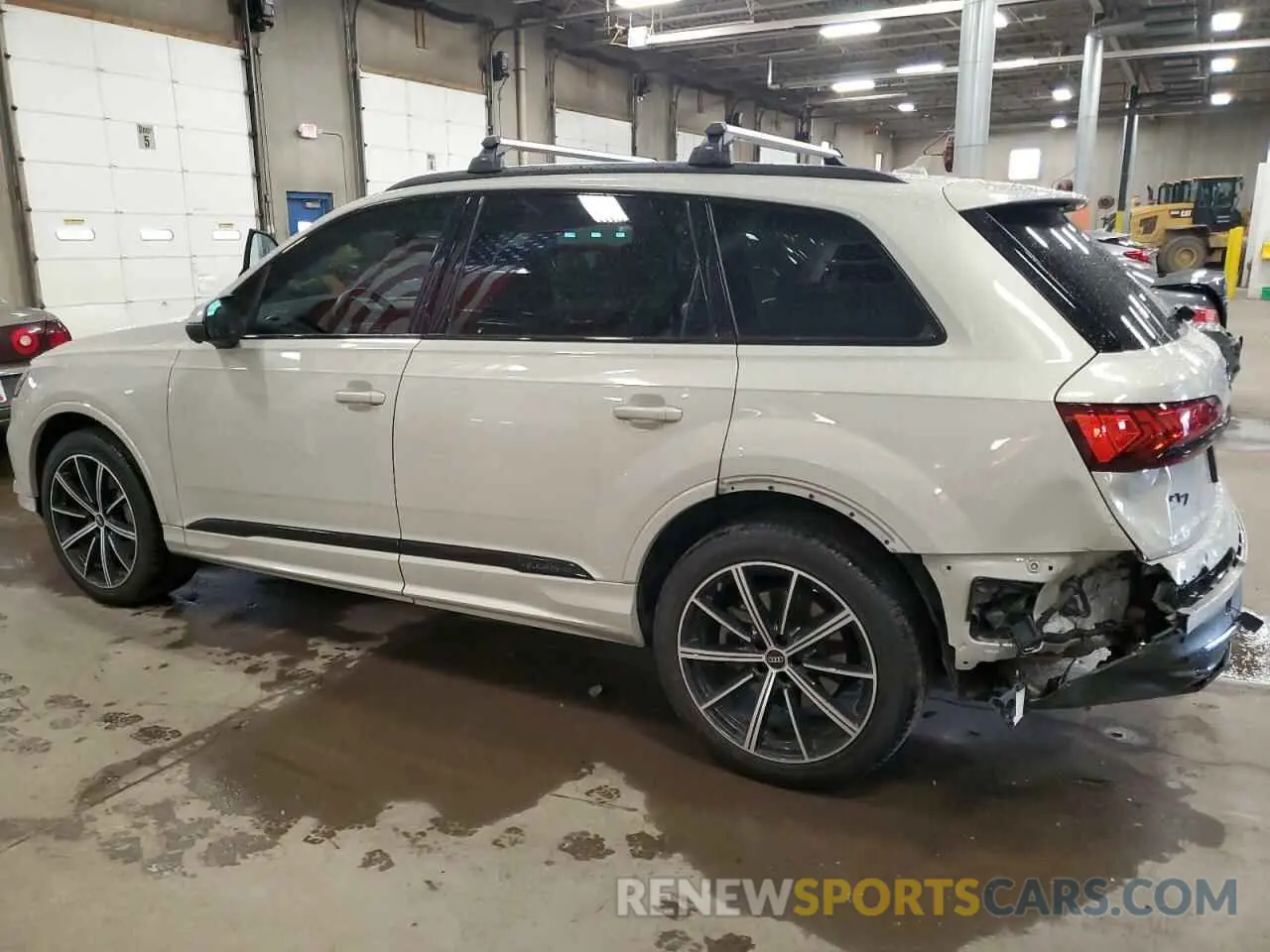 2 Photograph of a damaged car WA1LXBF74ND007908 AUDI Q7 2022