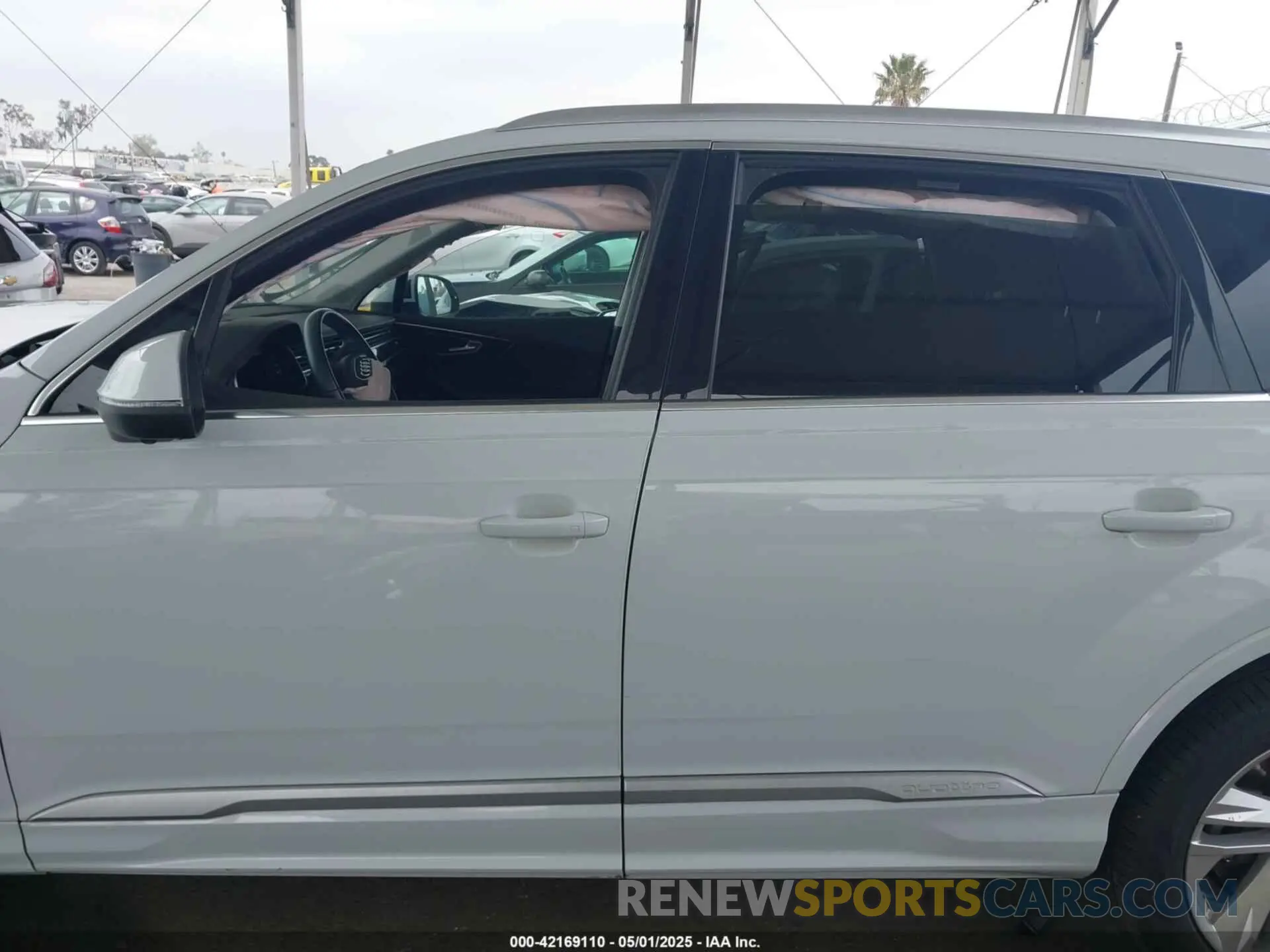 14 Photograph of a damaged car WA1LXBF75ND022305 AUDI Q7 2022