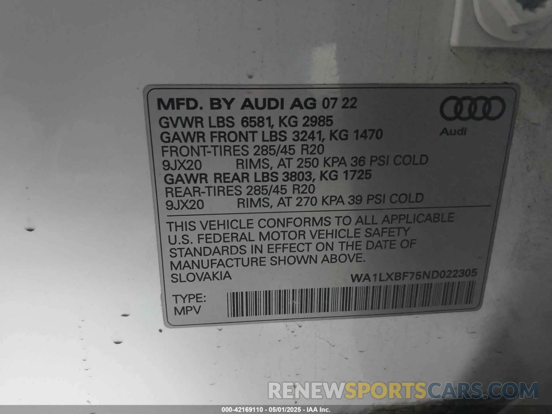 9 Photograph of a damaged car WA1LXBF75ND022305 AUDI Q7 2022
